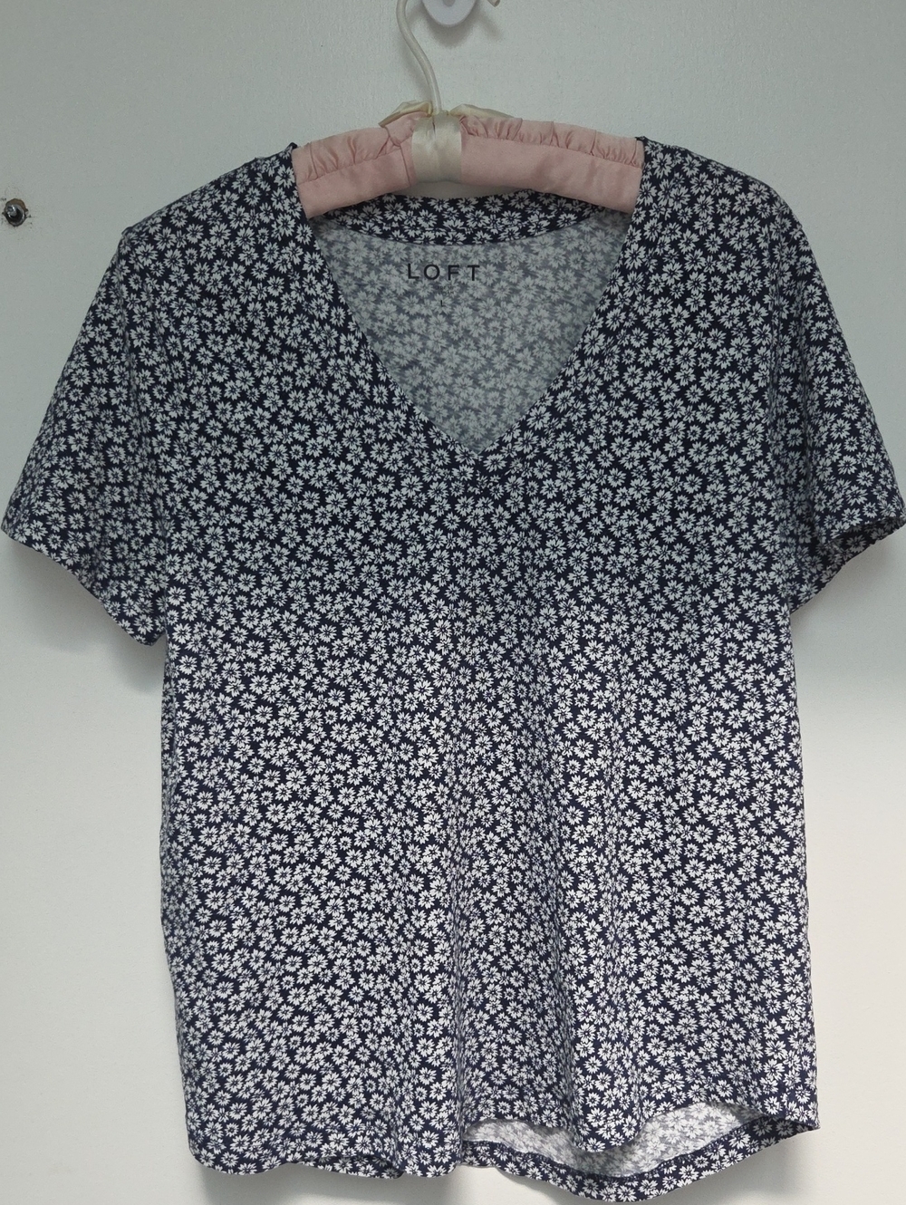 LOFT Navy and White Floral V-Neck Short Sleeve Tee